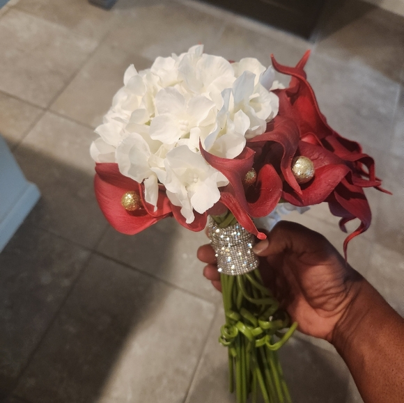 Wedding bouquet - Picture 2 of 4